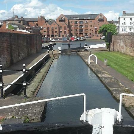 River View Apartment Stourport エクステリア 写真