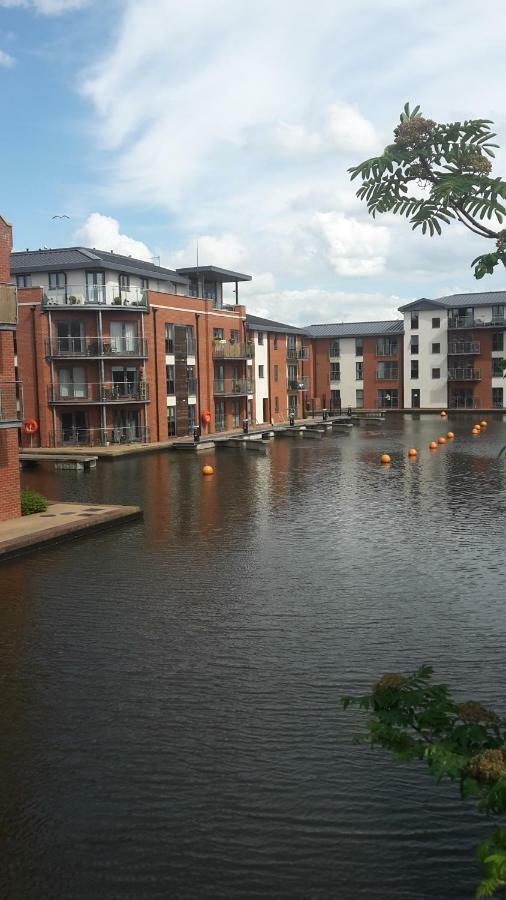 River View Apartment Stourport エクステリア 写真