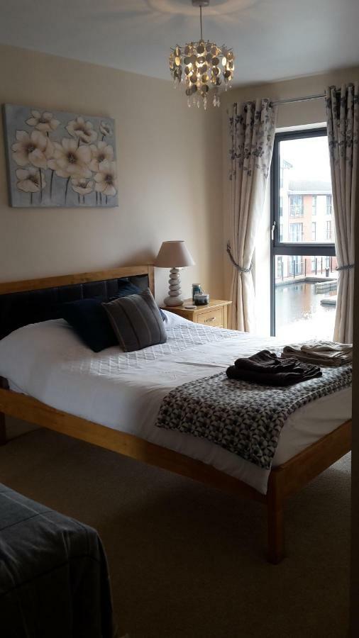 River View Apartment Stourport エクステリア 写真